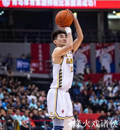 孙铭徽18+10广厦胜山西 齐麟23分新疆不敌福建